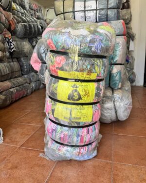 fardo traje de baño surtido 1era 45kg bikinis y una pieza