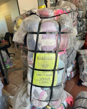 polera mujer manga larga XL 1era 45kg