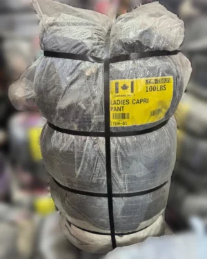 Fardo de pantalones capri primera 45 kg - Importadora Kansas